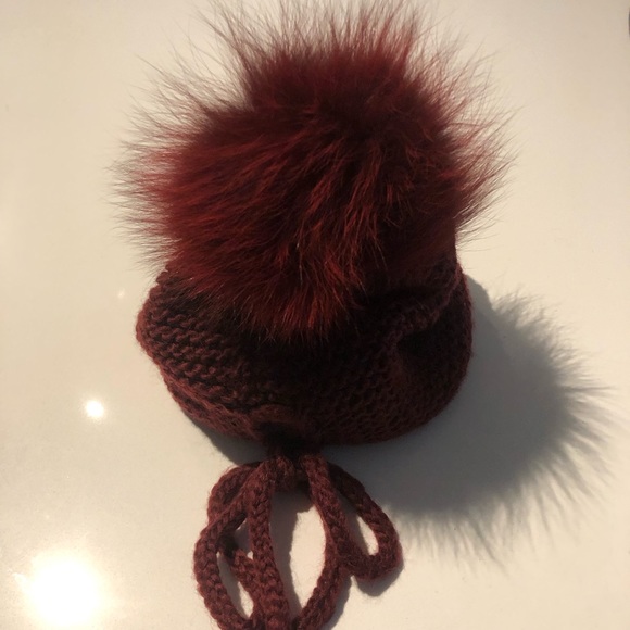 NWOT Kyi Kyi Toque Burgundy Real Fox Fur Pom Pom 50% Wool - Picture 3 of 5